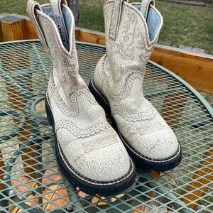 Ariat Women's Cream Western Boots 7.5B